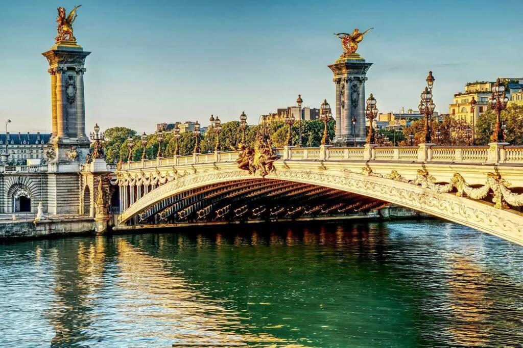Iconic Location Only 500 Meters To The Louvre Apartment Paris Luaran gambar